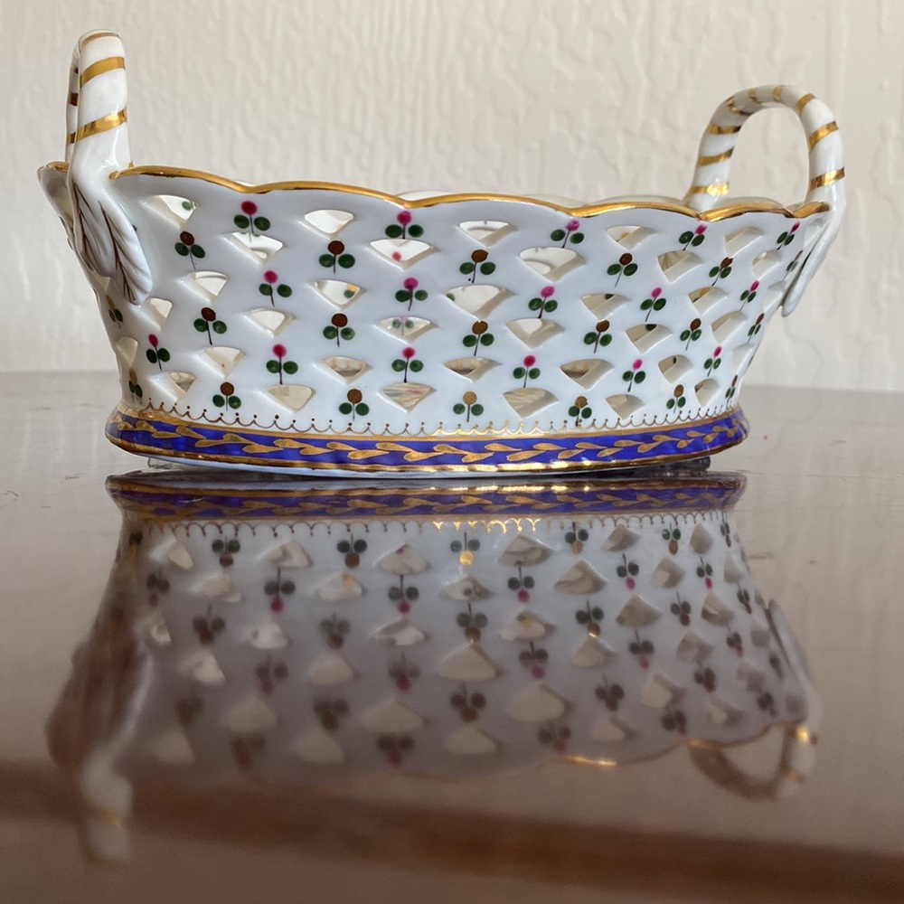 Hand Painted Porcelain Decorative Basket - Picture 5 of 13